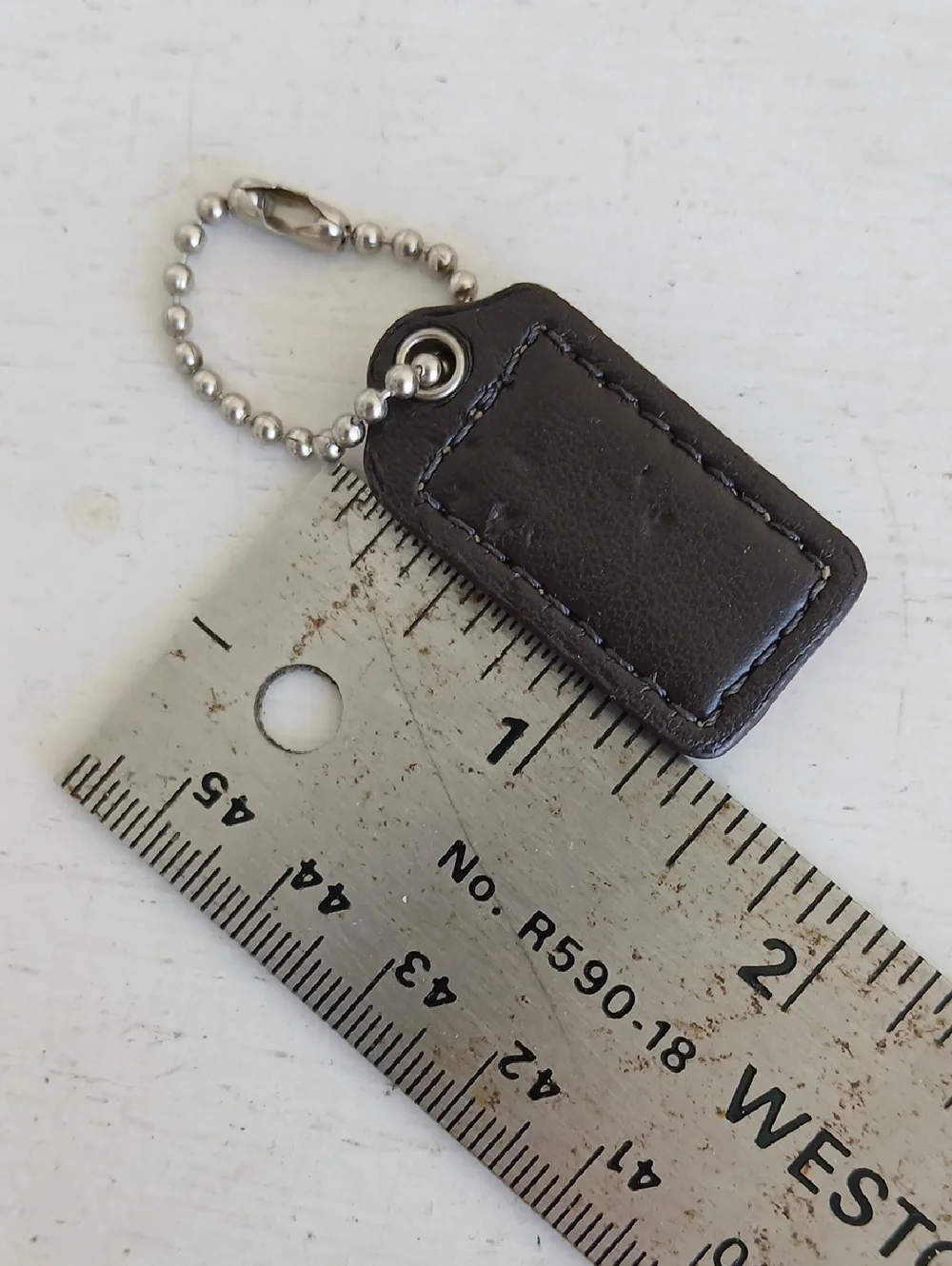 COACH Hang Tag Gold